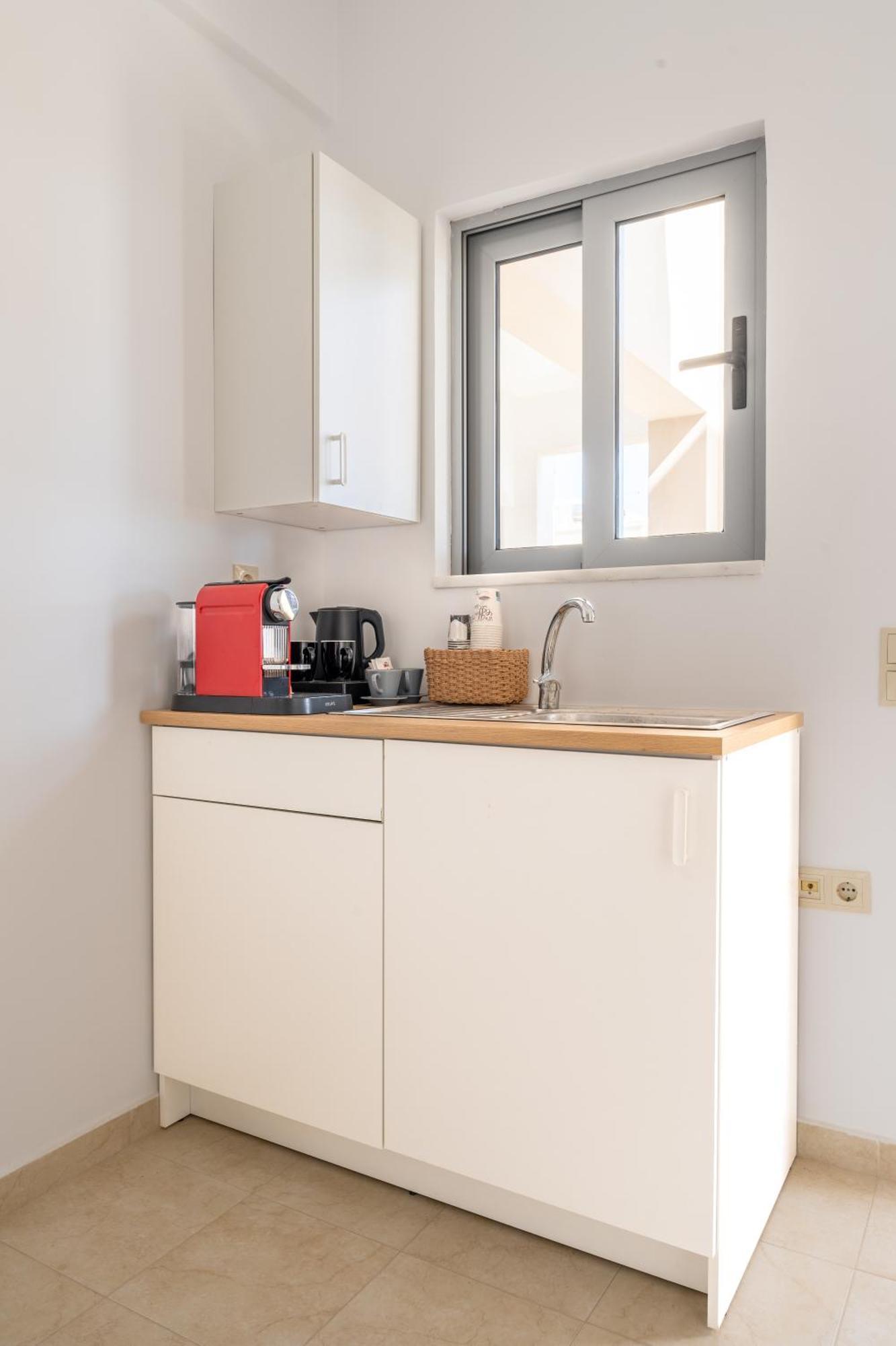 Alpha Urban Suites Rhodes City Extérieur photo